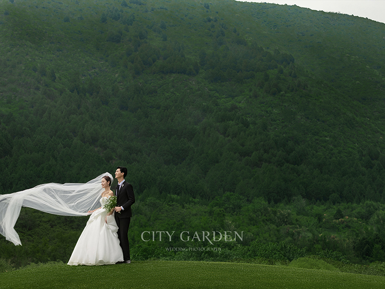 草坪婚纱照10.jpg