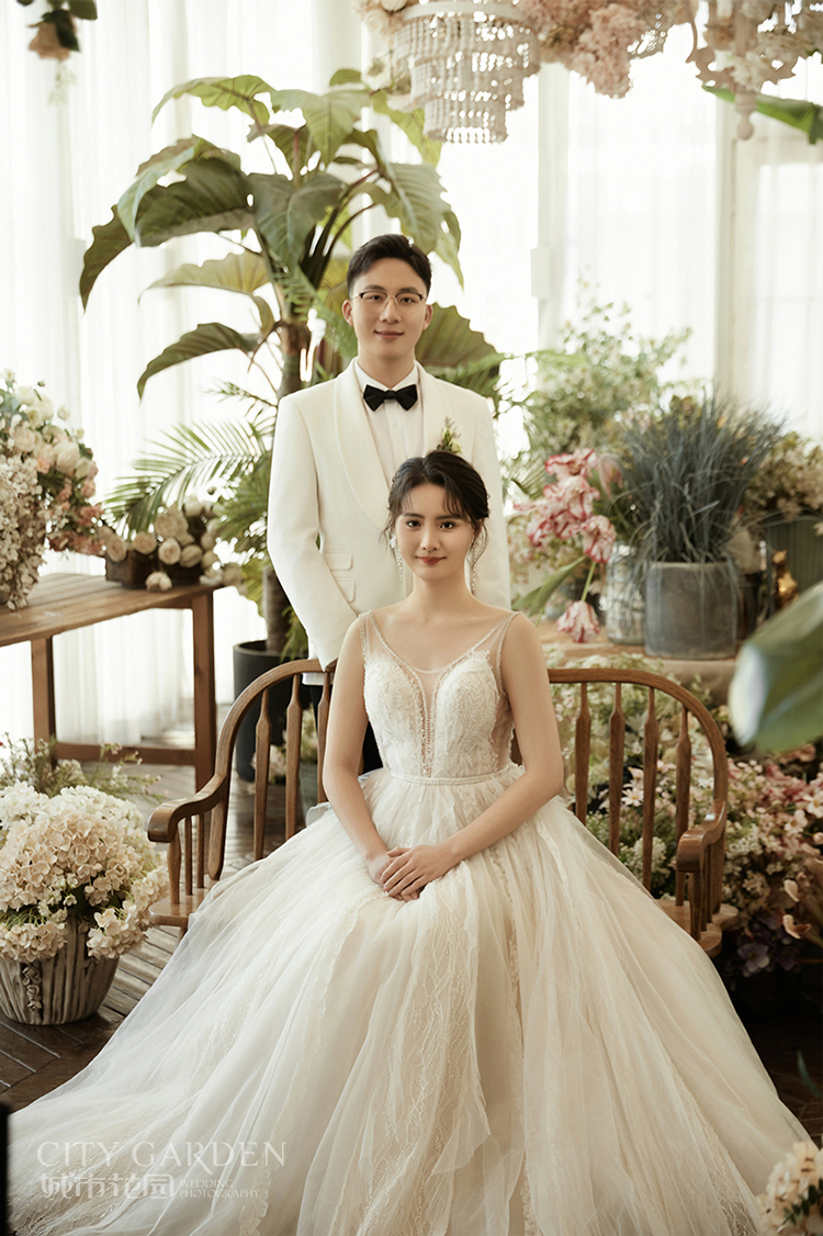 草坪婚纱照9.jpg